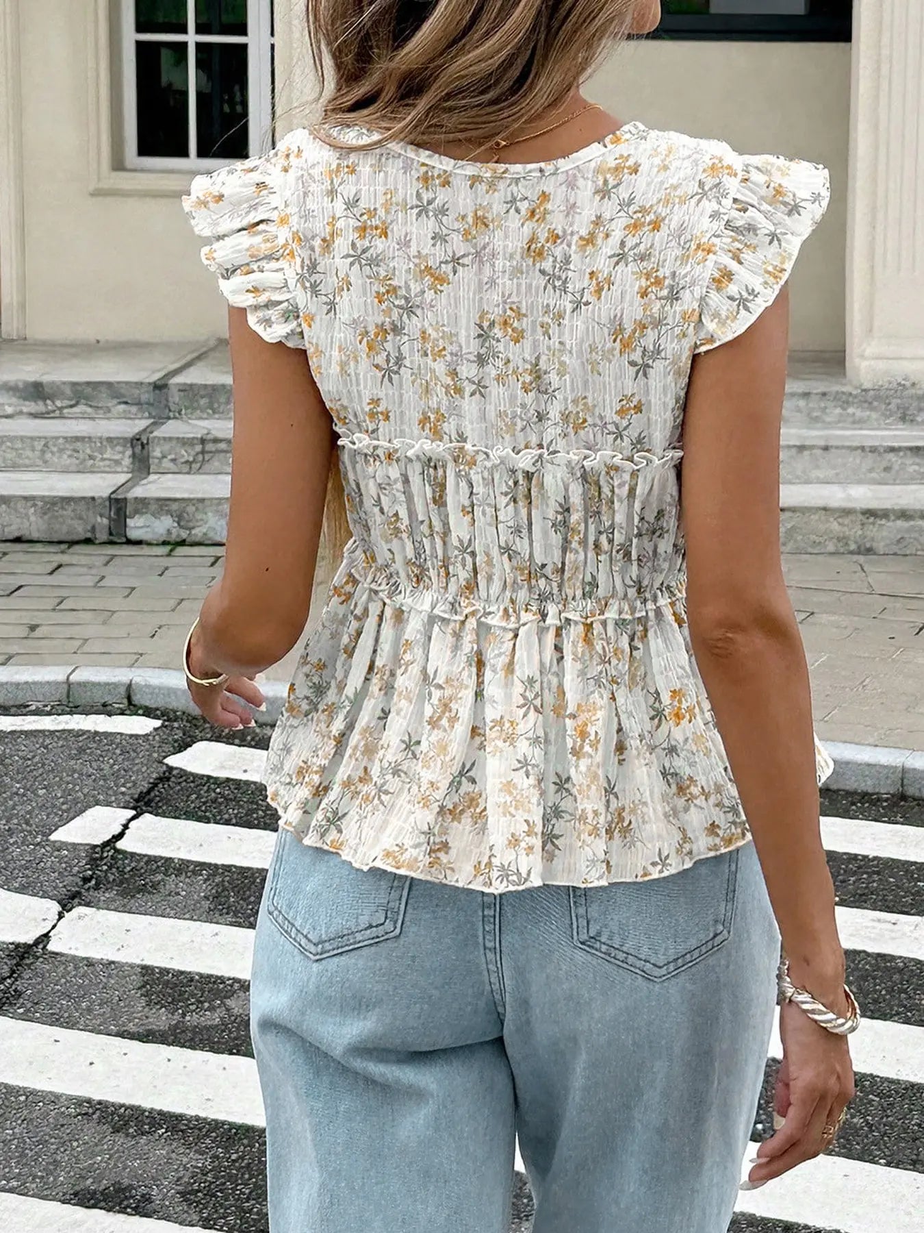 Sleeveless Fitted Shirt Blouse