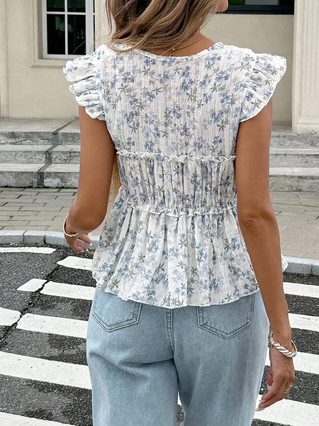 Sleeveless Fitted Shirt Blouse